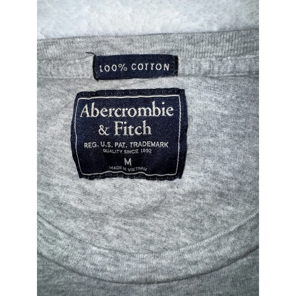 Abercrombie Fitch Vintage Y2K  Gray Short‎ Sleeve T Shirt Moose Logo Size M